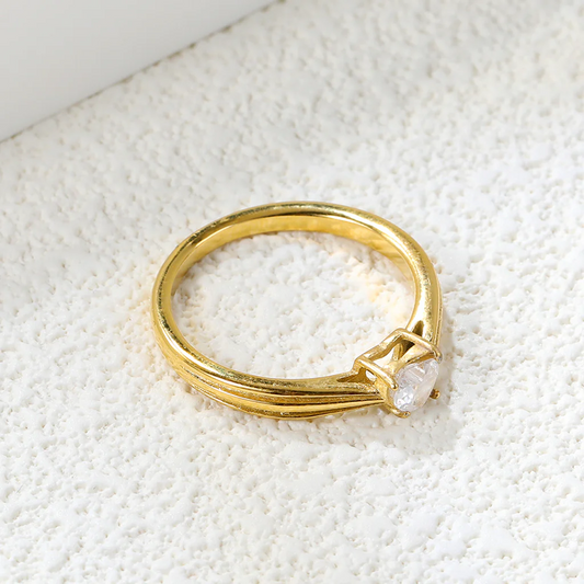 Sundrop Solitaire Ring ~ Waterproof