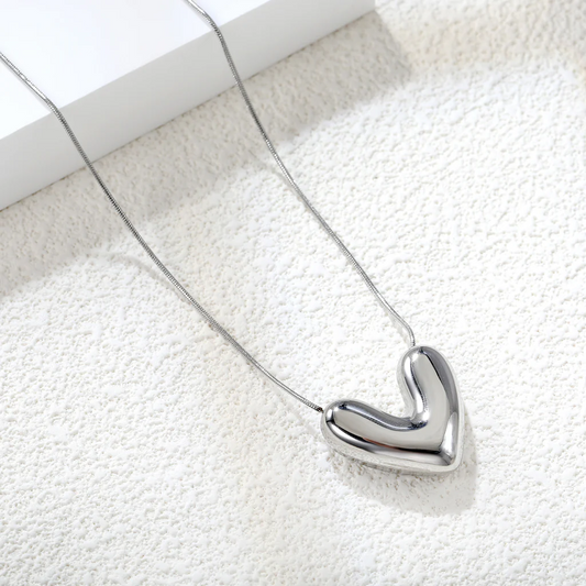 Hearty Necklace ~ Waterproof