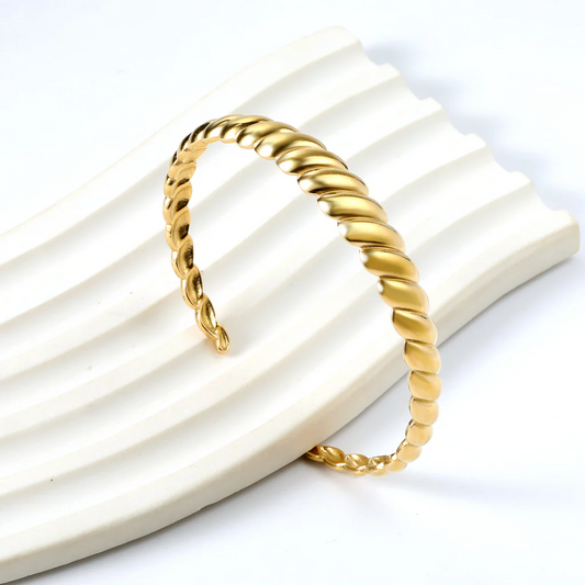 Sandy Twist Bangle ~ Waterproof