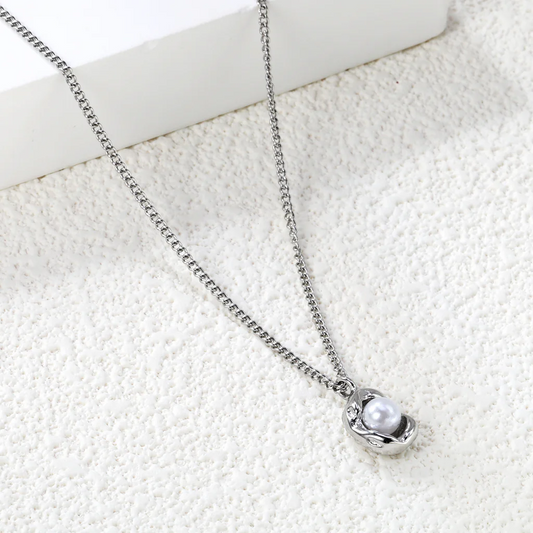 Bayside Pearl Necklace ~ Waterproof