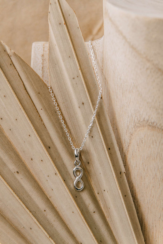 Infinity Pendant & Necklace ~ 925 Silver