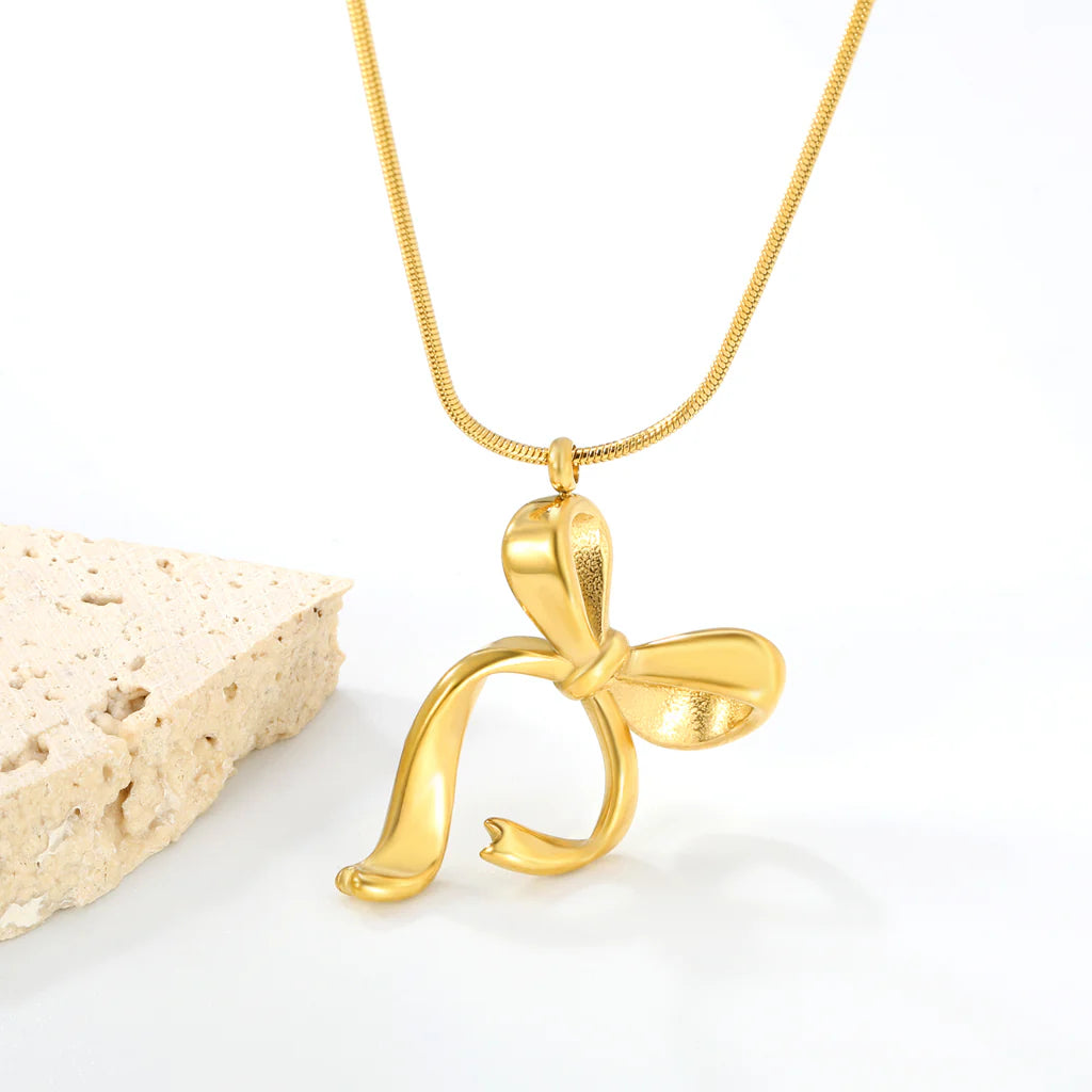Bowie Necklace ~ Waterproof