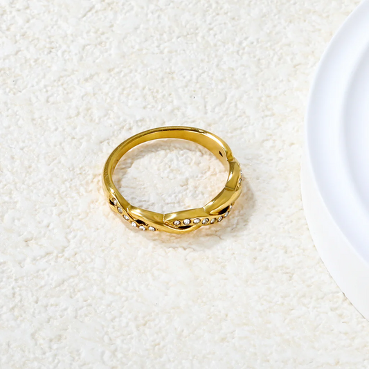 Amouré Ring ~ Waterproof