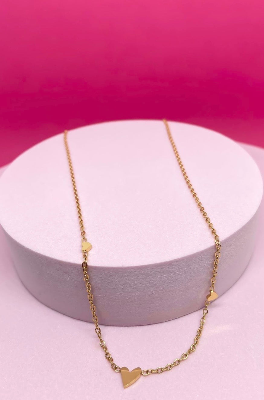 Dainty Heart Gold Necklace