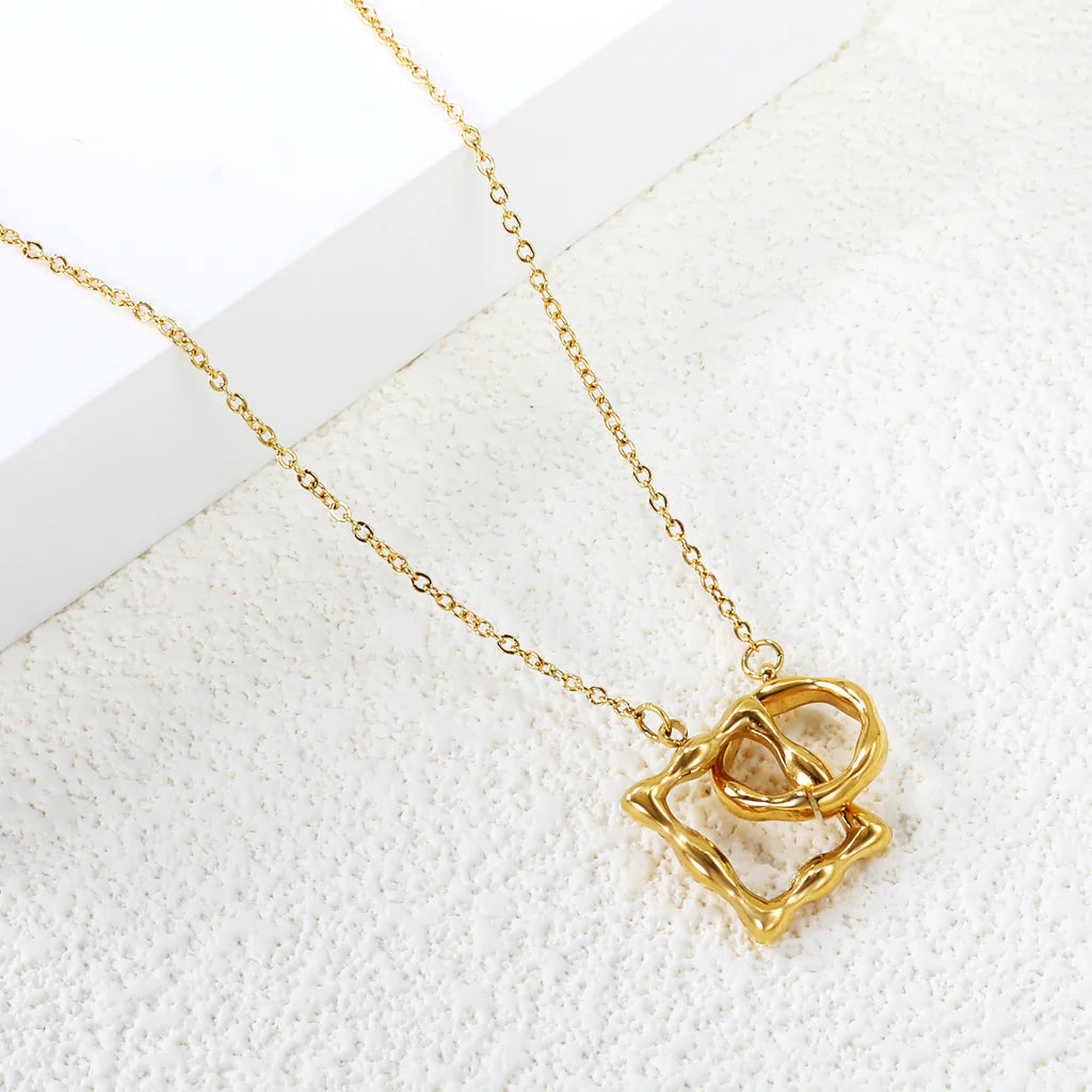 Thora Necklace ~ Waterproof