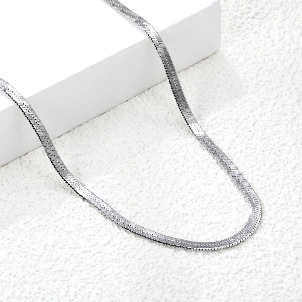 Fluid Blade Necklace ~ Waterproof