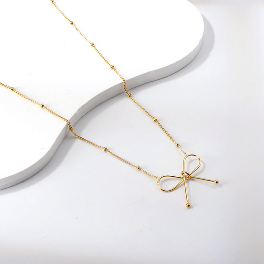 Gentle Knot Necklace ~ Waterproof