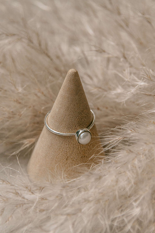 Pearl Drop Ring ~ 925 Silver